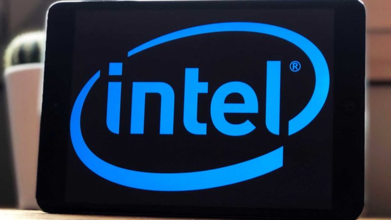 INTC stock forecast - INTC Stock Forecast: Why Investors Are Feeling Less Confident About an Intel Comeback