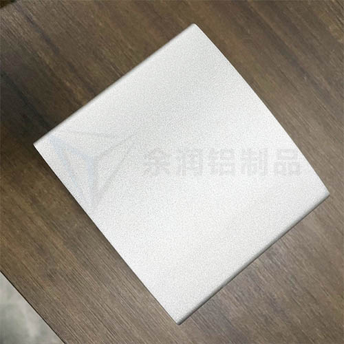 鋁制品噴砂行業(yè)：市場需求與產能提升的雙重挑戰(zhàn)